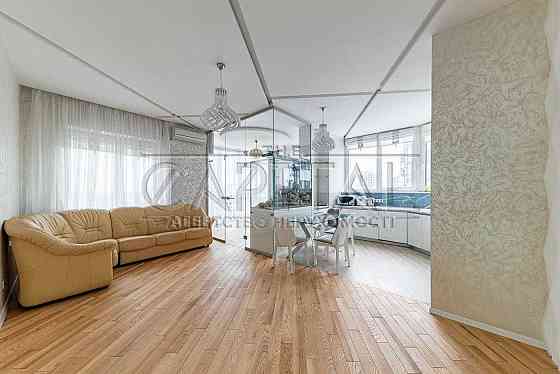 Видова 4к квартира для родини з дітьми в Новопечерському Дворі | 130м² Киев