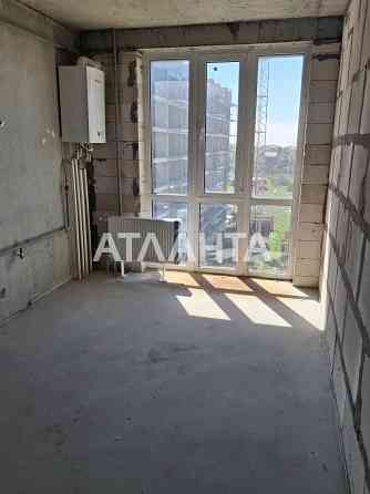 просторная квартира в новом, сданном доме . Море через дорогу. Одесса