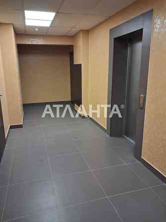 просторная квартира в новом, сданном доме . Море через дорогу. Одесса