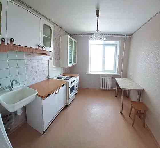 Комфортная 2х кв . Космос.  Остановка 40 й гастроном. Запорожье