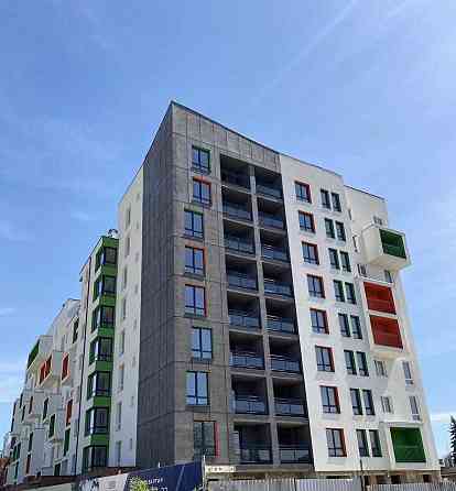 Продаж 3 кімнатної квартири поруч з озером за привабливою ціною Ивано-Франковск