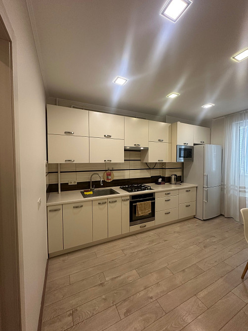 Оренда 1-но Стрийська Наукова 48м кв
Поверх: 12 з гарний краєвид Львов - изображение 2