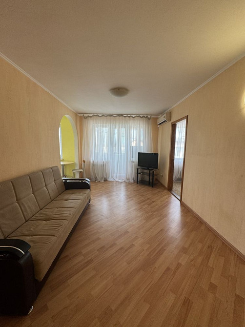 Аренда 2х ком кв, в р-не Автовокзала  ( ул Героев Ато ) Кривой Рог - изображение 3