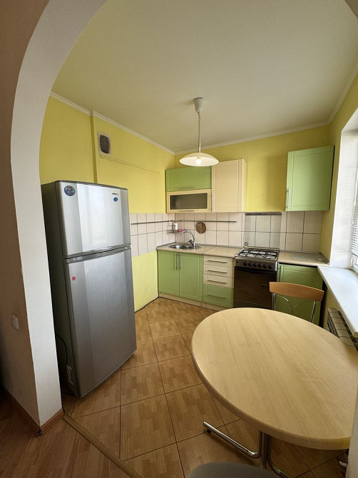 Аренда 2х ком кв, в р-не Автовокзала  ( ул Героев Ато ) Кривой Рог - изображение 2