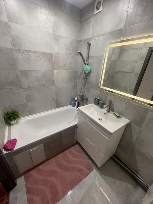 Продам 1к квартиру з Ремонтом і меблями Барышевка - изображение 1