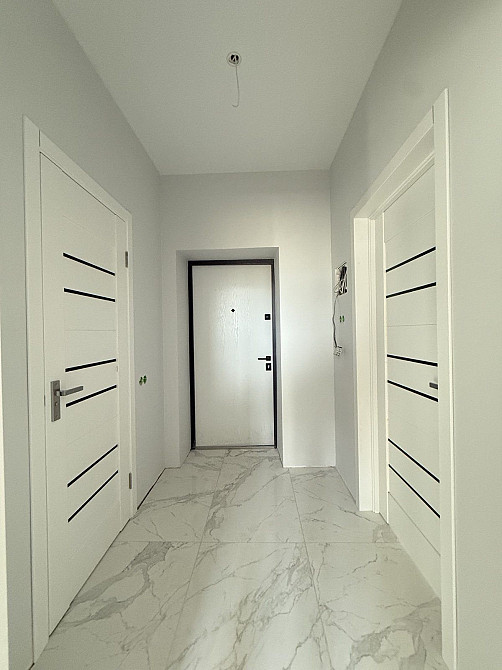 1кім квартира з ремонтом. Завозь меблі Гостомель - изображение 1