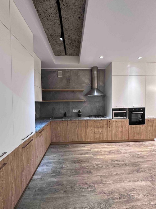 Продаж квартири з власним двориком Ужгород - зображення 2