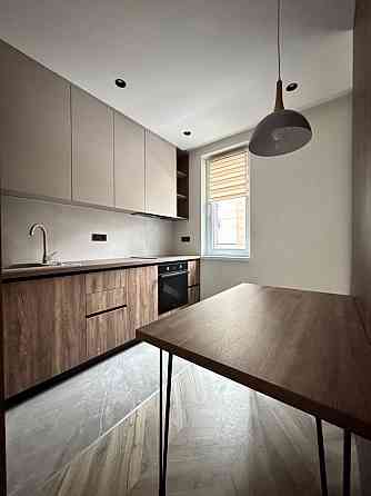 Продаж чудової квартири студії Ужгород