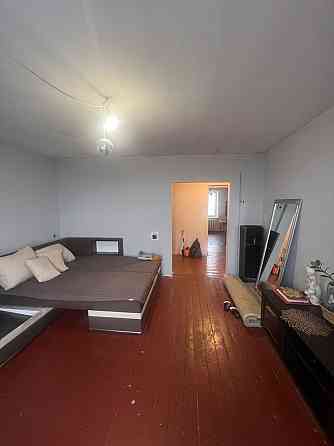 3 кімнатна квартира на Крошні під ремонт , в цегляному будинку. Житомир