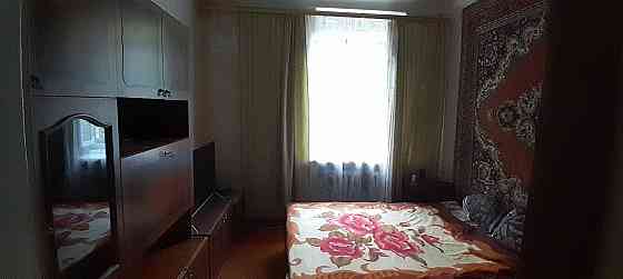 Продаж однокімнатної квартири  Сталінка Київ