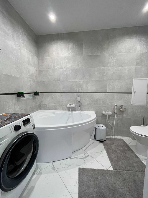 Живіть там, де сучасність зустрічає шедевр-дизайнерська квартира чекає Хмельницький - зображення 7