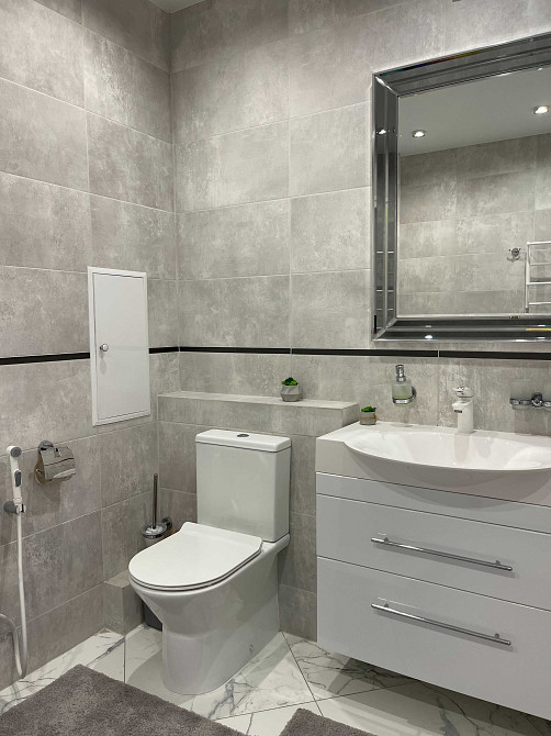 Живіть там, де сучасність зустрічає шедевр-дизайнерська квартира чекає Хмельницький - зображення 6