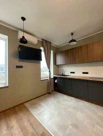 Нова повністю укомплектована, по Варшавській трасі, близько до Бучі Ворзель