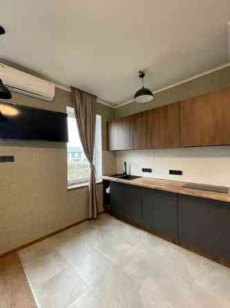 Нова повністю укомплектована, по Варшавській трасі, близько до Бучі Ворзель