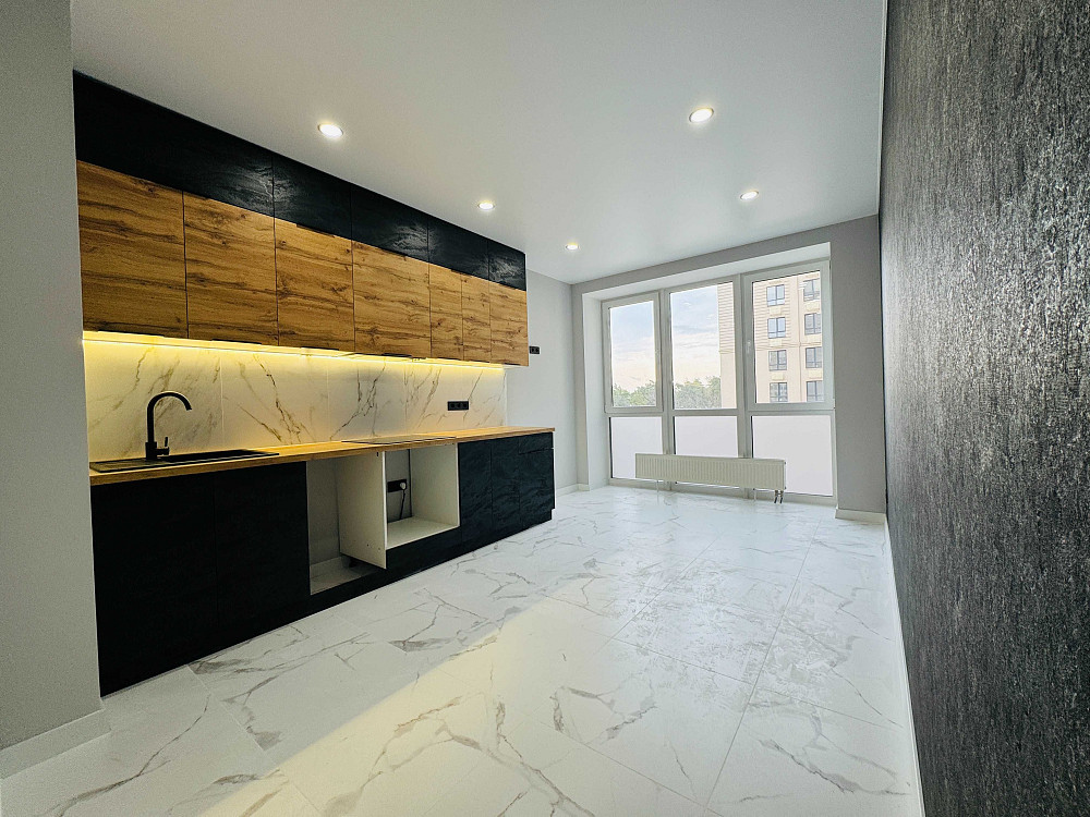 БЕЗ КОМІСІЇ, Евро 2к квартира з РЕМОНТОМ, ЖК Центральний Преміум Ирпень - изображение 1