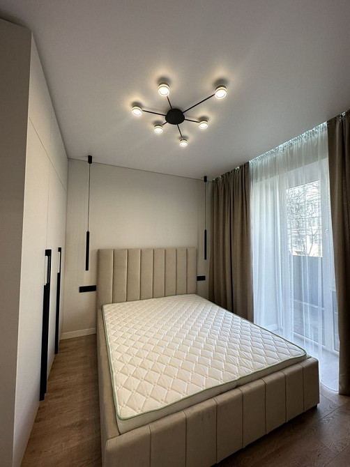 Продається сучасна 1,5 кімнатна квартира на вул. Володимирська Ужгород - зображення 8