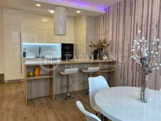 ЖК Династія Продам 3-к з дизайнерським ремонтом 100 м2 Липківського Київ