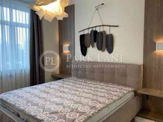 ЖК Династія Продам 3-к з дизайнерським ремонтом 100 м2 Липківського Київ