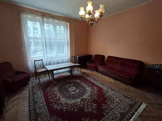 Продам 2 кім на Набережній в старословацькому будинку Ужгород