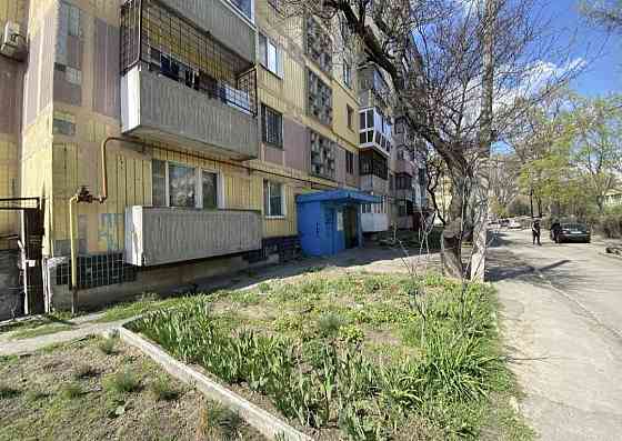 Продам 2 кімнатну квартиру Караван Днепр