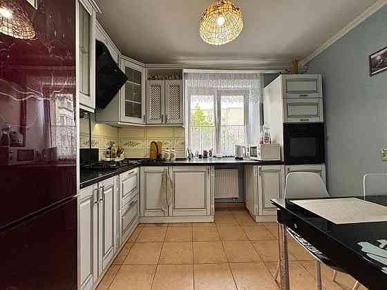 Продаж 3кім квартири 68м2 Винники з ремонтом, Івасюка 21 Центр Винники