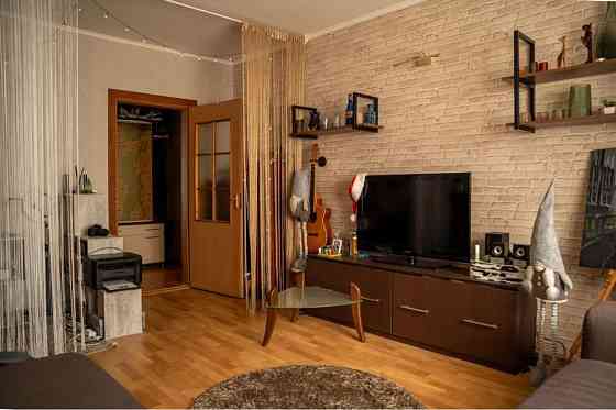 Продам 1 к кв в гарному стані на Позняках Пчілки Дарницький Осокорки Київ