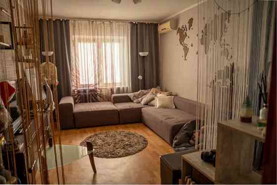 Продам 1 к кв в гарному стані на Позняках Пчілки Дарницький Осокорки Київ