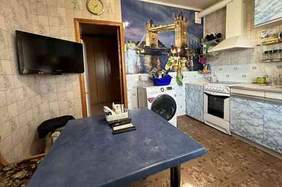 Продаж квартири 2 кім. вул. Теремківська 16 ( біля метро Теремки) Київ