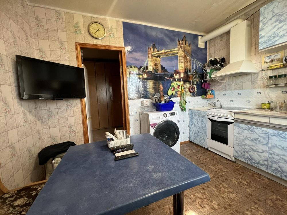 Продаж квартири 2 кім. вул. Теремківська 16 ( біля метро Теремки) Київ - зображення 1