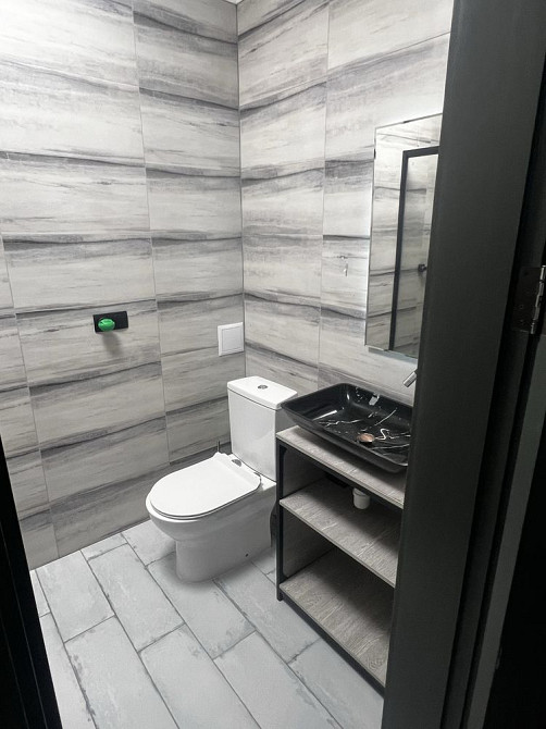 Дворівнева, двоповерхова, двохетажна квартира Софиевская Борщаговка - изображение 6