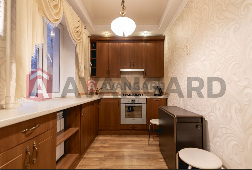 Продаєтьмя 2к квартира з капремонтом Лукьянівка (Якіра) Київ - зображення 2