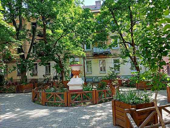 Однокомнатная квартира в центре/сталинка Одесса