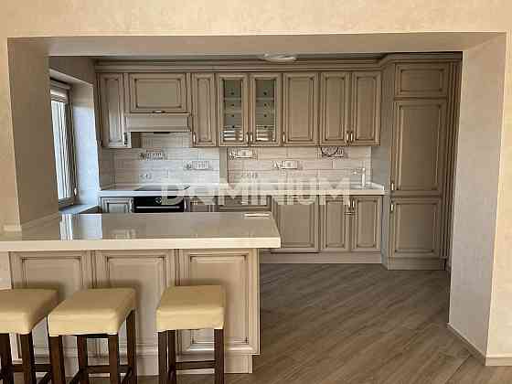 Продається 3 кімнатна квартира в м. Хуст Хуст