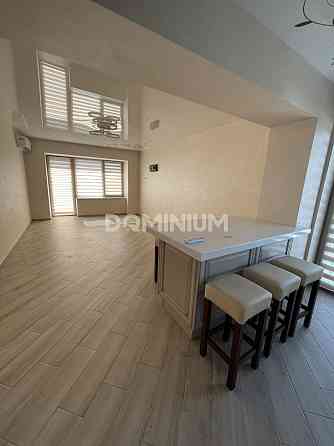 Продається 3 кімнатна квартира в м. Хуст Хуст