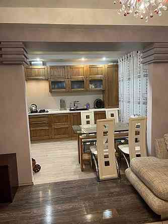 Продається 3-кімнатна квартира на ж/м Тополя-3. Днепр