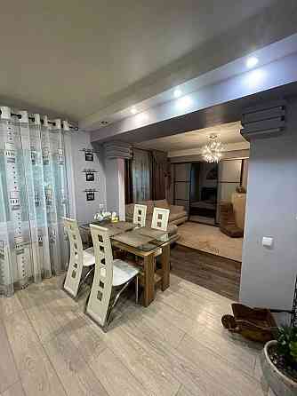 Продається 3-кімнатна квартира на ж/м Тополя-3. Днепр