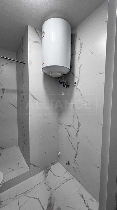 Компактна квартира з ремонтом, готова до проживання Угорники - зображення 7