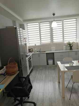 Двокімнатна в новому будинку з ремонтом меблями та П/Т Одесса