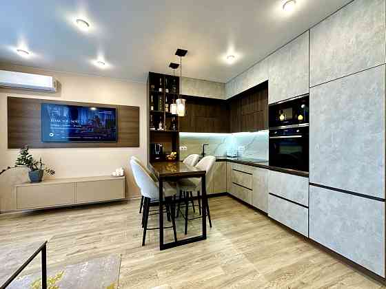 ЖК Галактика Сверстюка 6Г  Пегас  Продам 2к  68 м2 новий  ремонт Киев