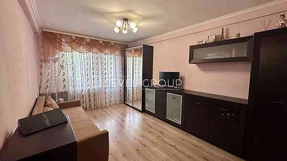 Продаж 2к квартири вул.Воскресенська 7 парк Перемоги р-н Дніпровський Киев