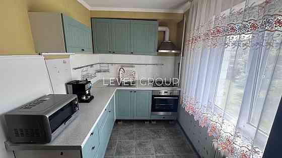 Продаж 2к квартири вул.Воскресенська 7 парк Перемоги р-н Дніпровський Киев