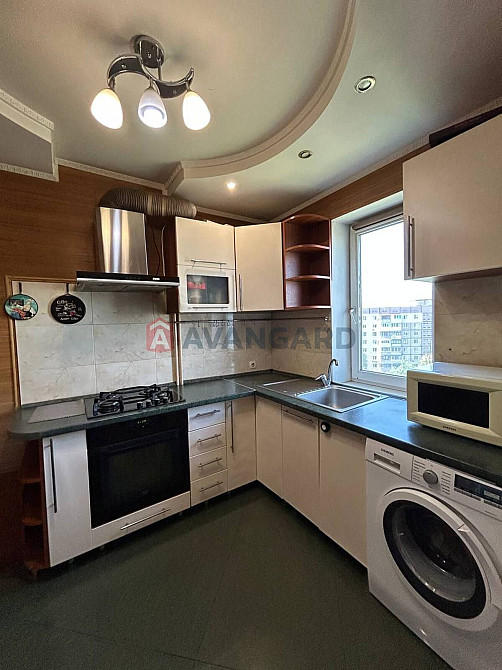 3к квартира ж/м Покровський , поряд  ст. метро Покровська Днепр - изображение 1