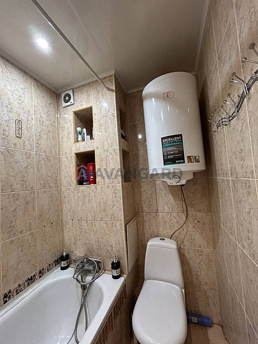 3к квартира ж/м Покровський , поряд  ст. метро Покровська Днепр - изображение 2