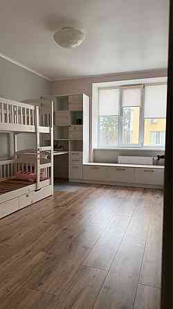 Трикімнатна квартира в центрі міста Буча