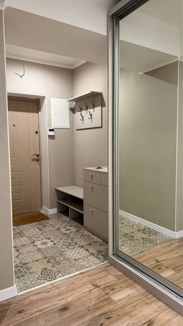 Трикімнатна квартира в центрі міста Буча - изображение 4