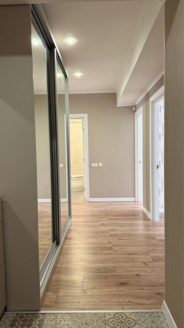 Трикімнатна квартира в центрі міста Буча - изображение 6