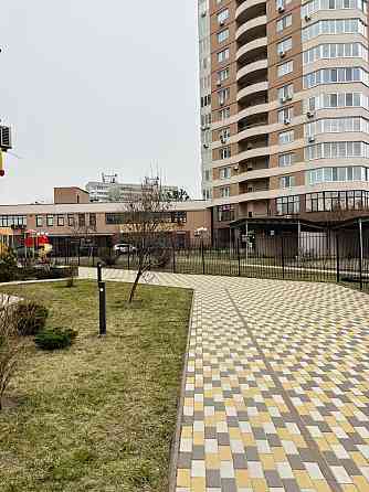 Продам велику 1кімнатну квартиру в ЖК»Шокололад»,вул.Київська Бровари