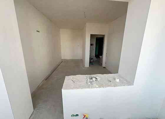 Квартира з ЧАСТКОВИМ ремонтом. Електрика, опалення вже зроблено! Буча