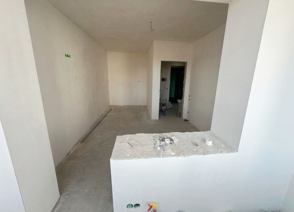 Квартира з ЧАСТКОВИМ ремонтом. Електрика, опалення вже зроблено! Буча - изображение 2