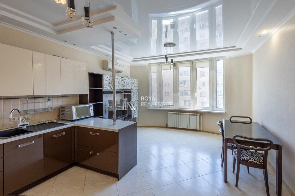 Продажа квартиры Киев 2к 83м2 ул. Нежинская Соломенский Киев - изображение 2